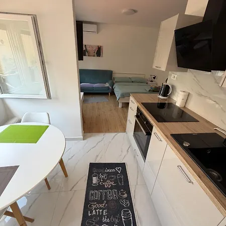 Paula Apartment